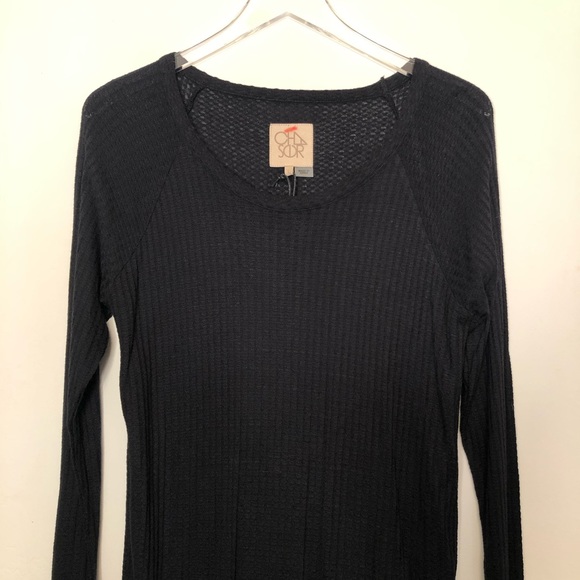 NWT Chasor Black Long Sleeve Top.  Size Large - Picture 3 of 9